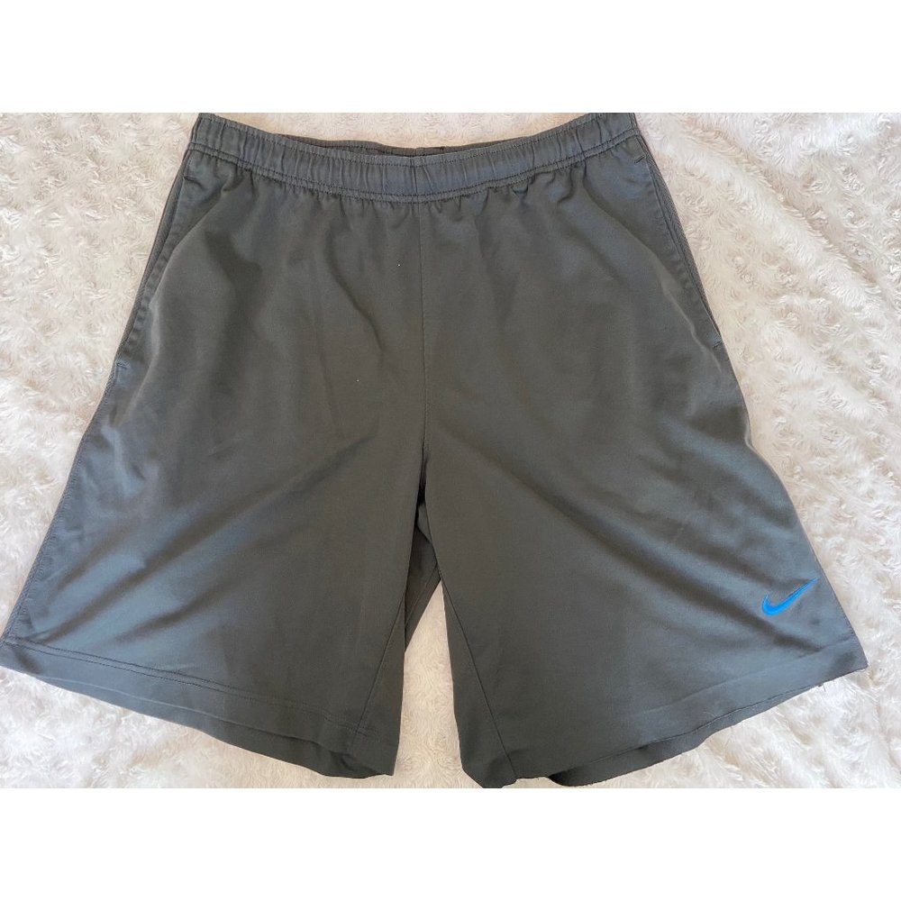 Nike Men’s Black Athletic Shorts Blue Swoosh Line Size XL
